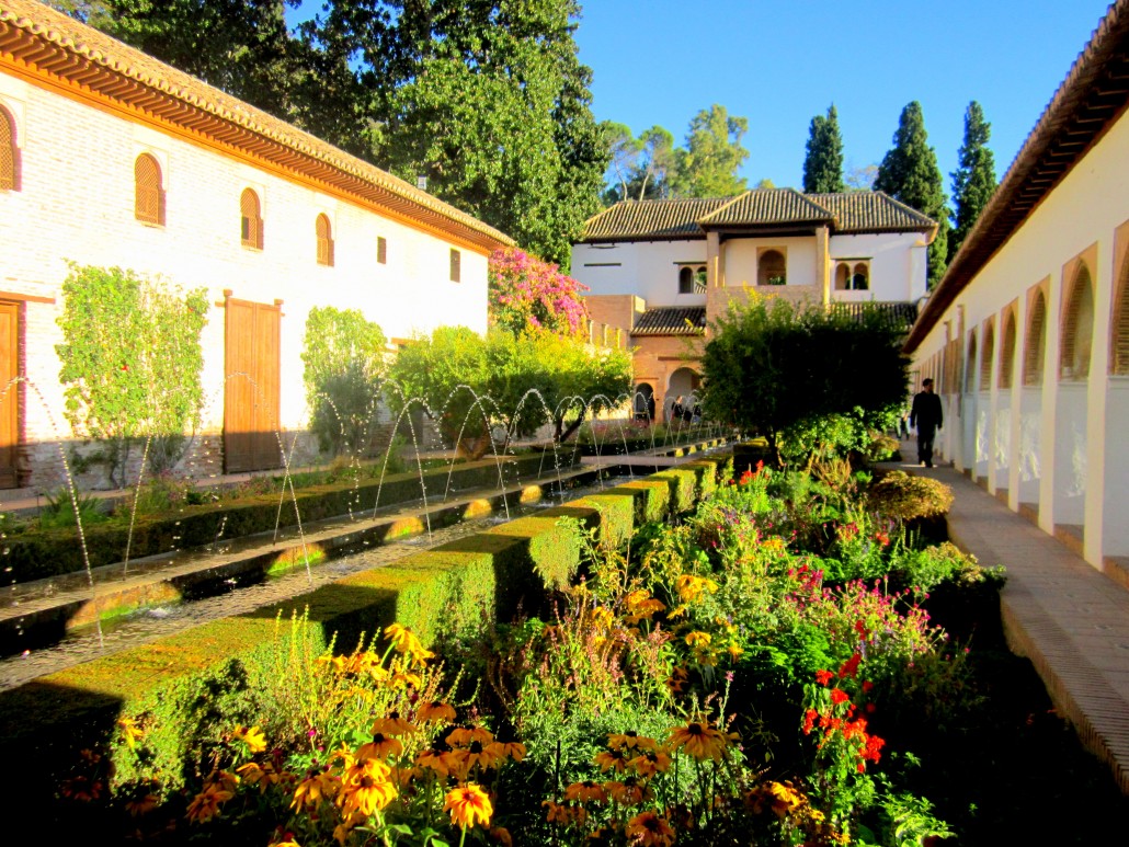 Elhamra Sarayları